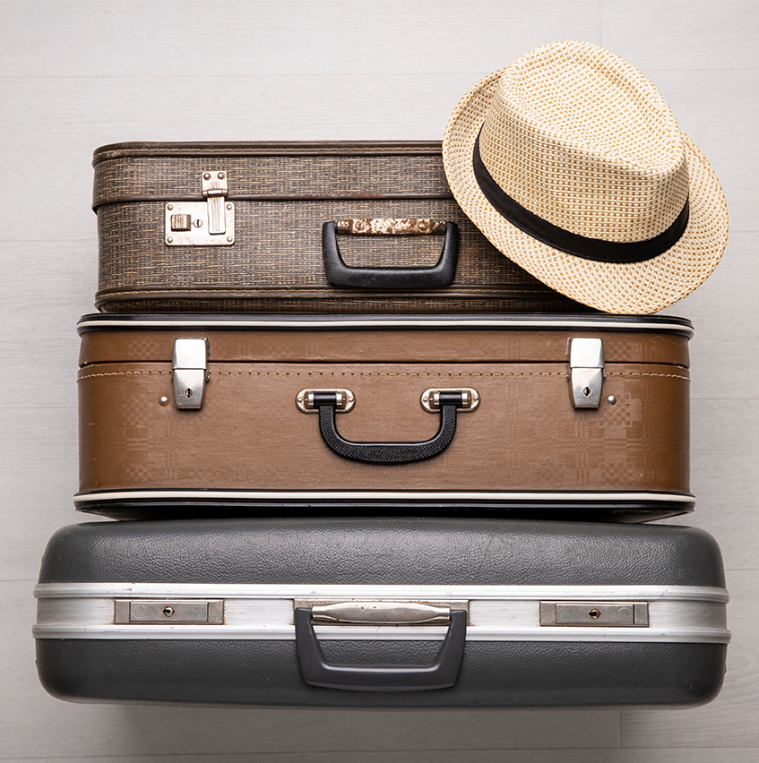 Tangle-Free Travels: How to Pack Accessories Like a Pro